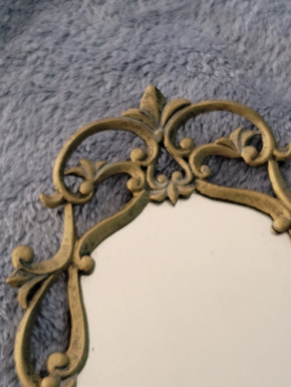 Set of 2 Vintage Oval Gold Tone Mirrors Vanity Tray Hollywood Regency